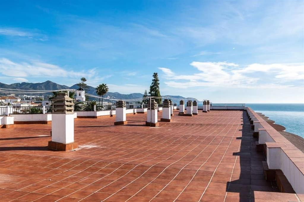 Acapulco Playa -Nerja Exterior foto
