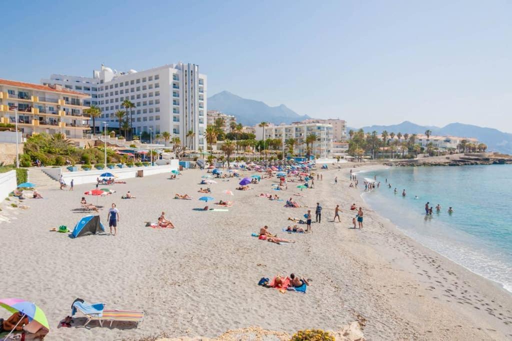 Acapulco Playa -Nerja Exterior foto