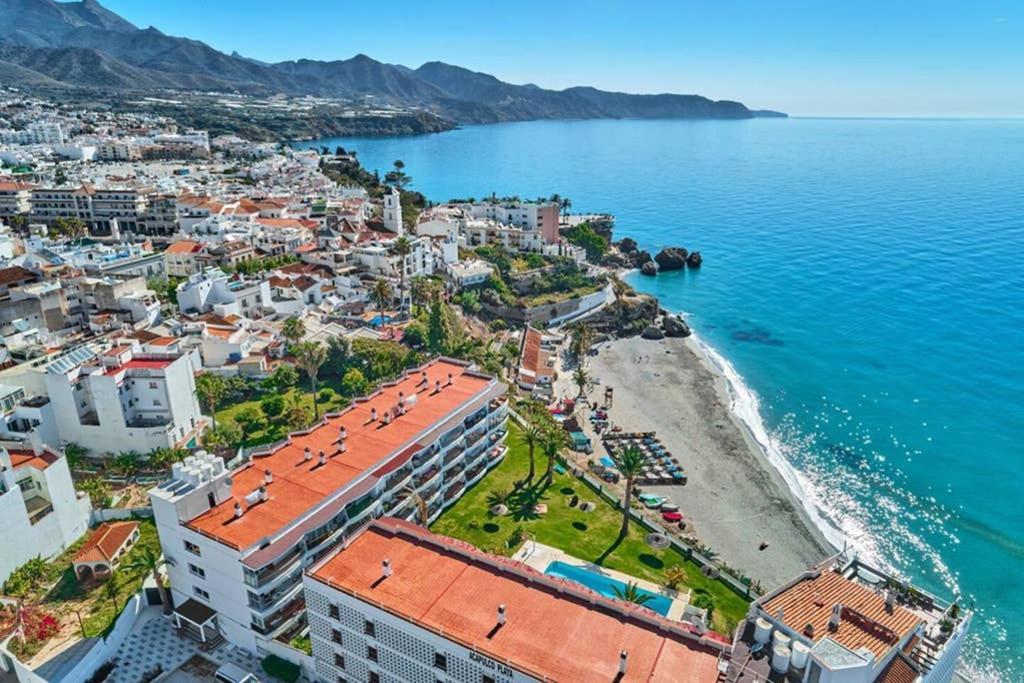 Acapulco Playa -Nerja Exterior foto